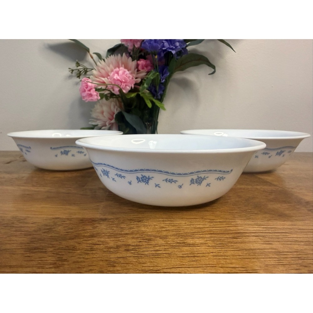 Vintage Corelle Blue Floral Soup Bowls Set White Vitrelle‎ Glass USA Retro